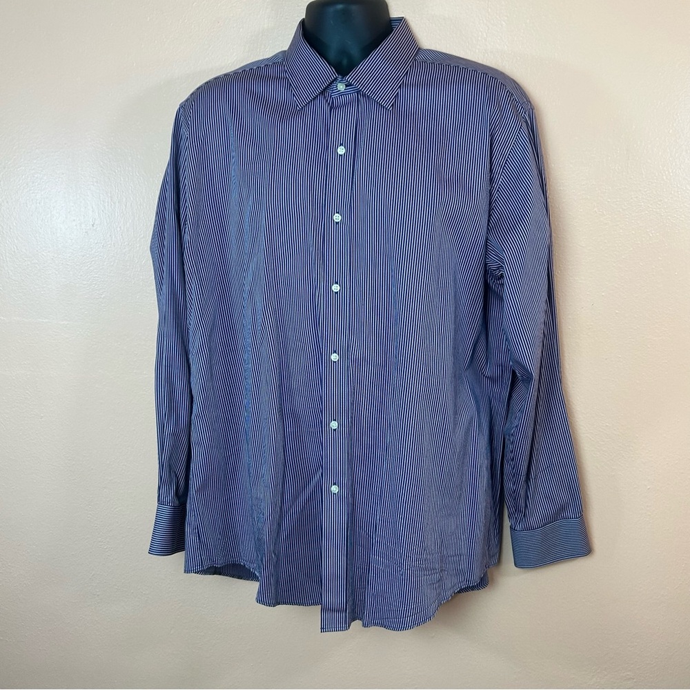 Tommy Hilfiger Slim Fit Blue White Stripe Button Down Men XL 17 ½ 34-35